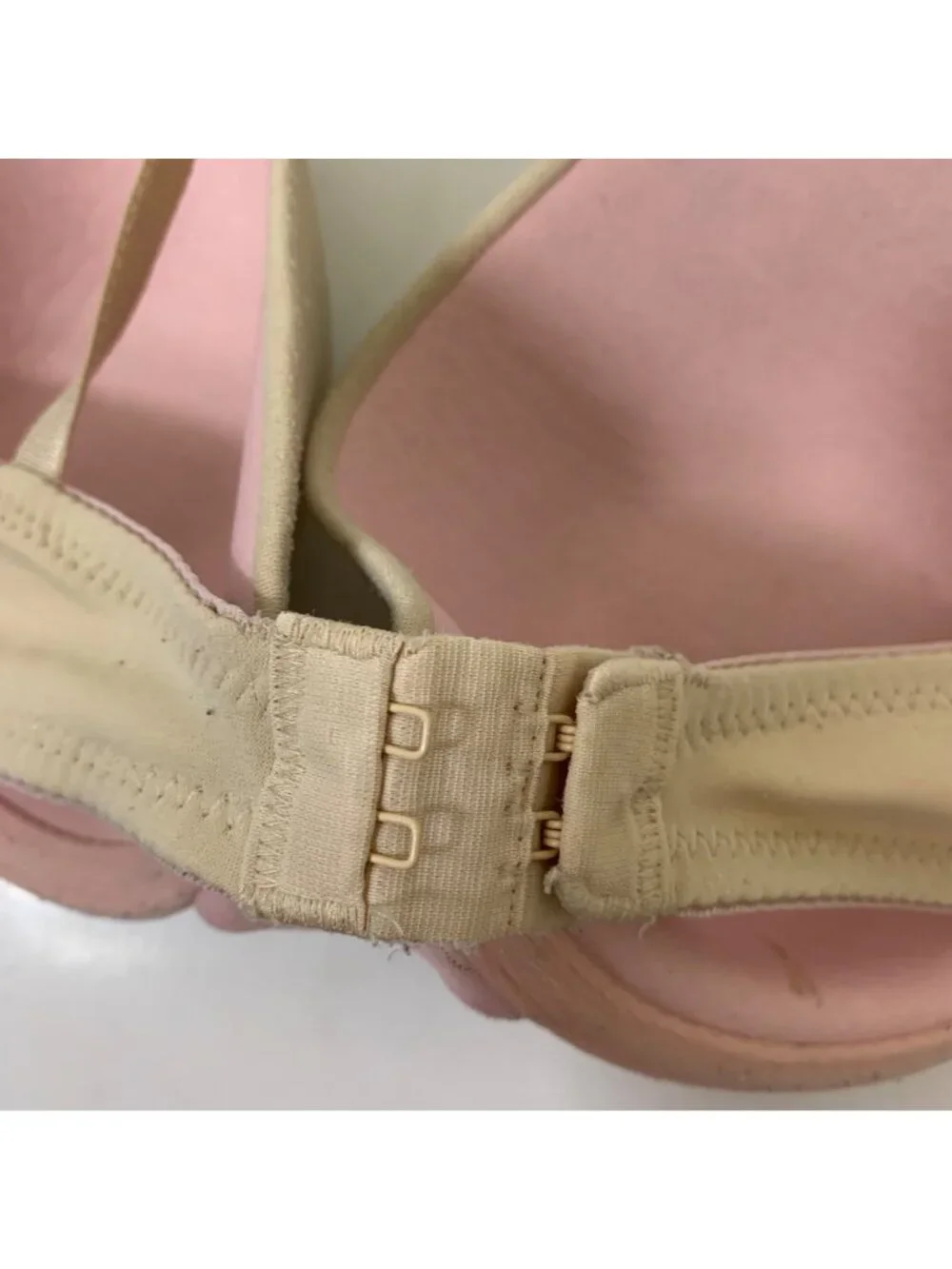 Maidenform One Fab Fit 2.0 Demi Bra 36C Beige Pink Bow 08259 Clean Girl